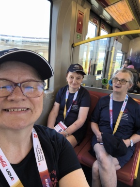 Gruppenselfie im Zug