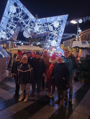 Gruppenfoto vom Weihnachtsmarkt in St. Pölten