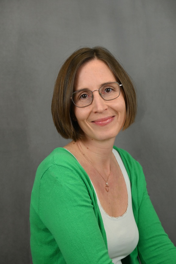Portrait: Personal und Dienstplanmanagerin und Betreuerin Daniela Otter